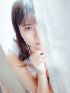 万里石截至目前，公司暂未披露ESG报告且未主动参与相关机构评级